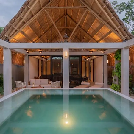 Luxury Villa Toh 4 With Private Pool